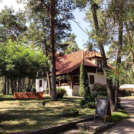 Lesny Dworek Wyszków Exterior foto